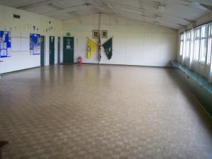 Picture of the main hall from the entrance doors